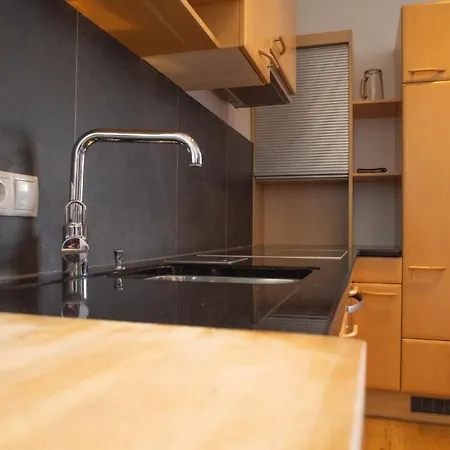 Apartment Garconniere In